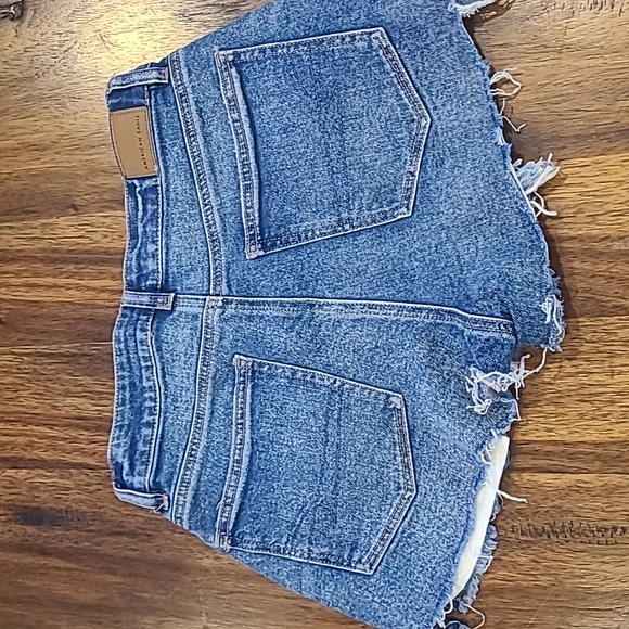 American Eagle Outfitters Pants - American Eagle Outfitters Mom Shorts Size 2
